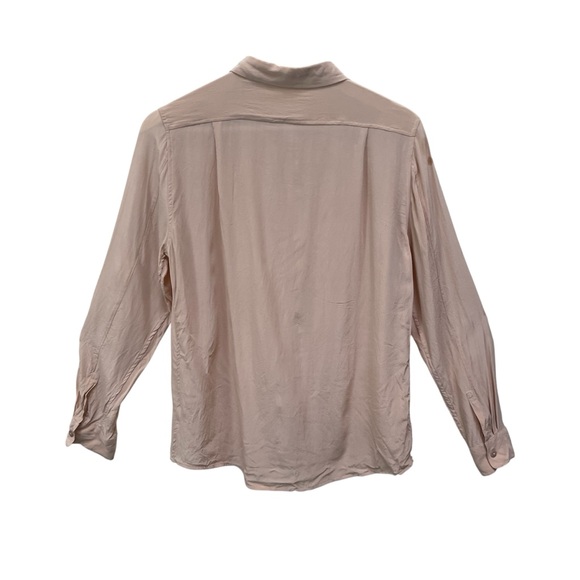 EVERLANE The Must-Have Shirt in 100% Washable Silk Size Medium in Burnt Sugar - Picture 6 of 10